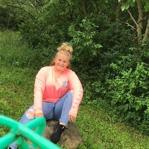 Meet your Posher, Sara